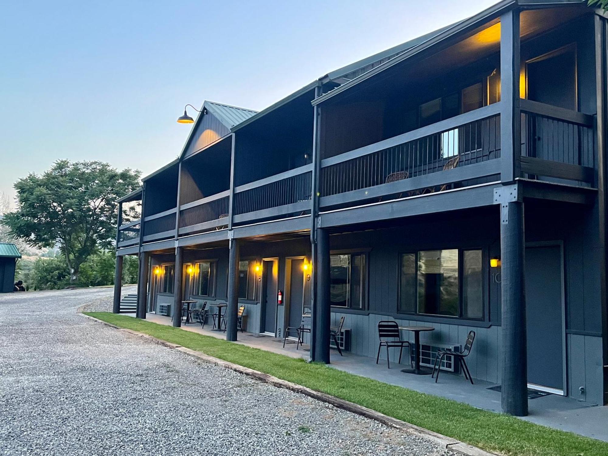 Steelhead Lodge Lucile Dış mekan fotoğraf